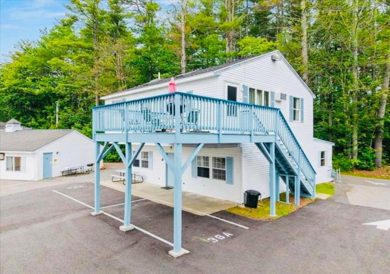 Exit 5 & 2* Saco